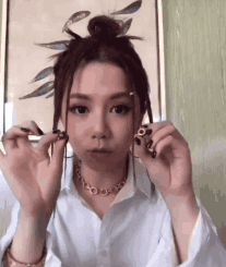 邓紫棋化身发型师!亲自拍摄入门版脏辫教学一