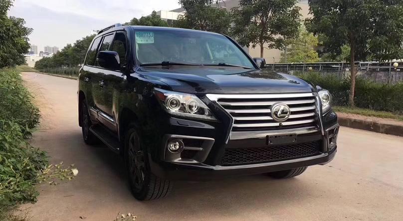 开了两年就被卖, 捡漏一台雷克萨斯LX570, 越野车还能当MPV用!