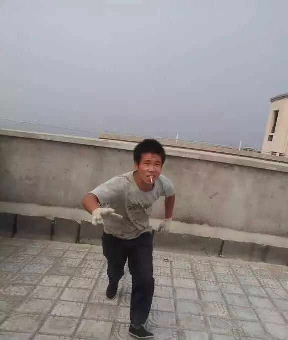 搞笑ps:求大神帮我p的更加有个性一点