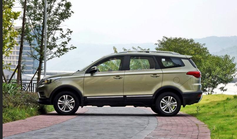 5万就可以拿下的SUV, 全景天窗标配ESP比宝骏730有面子