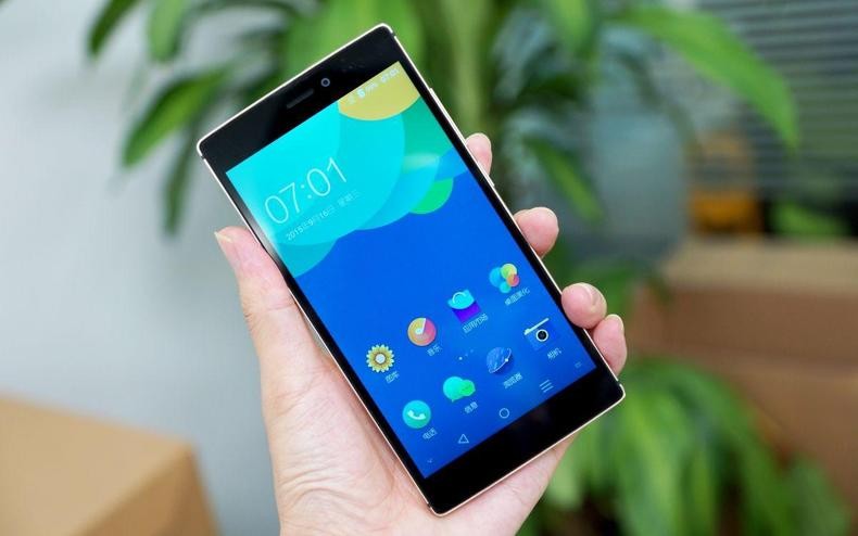 手机运行内存和存储内存是啥?和电脑内存和硬