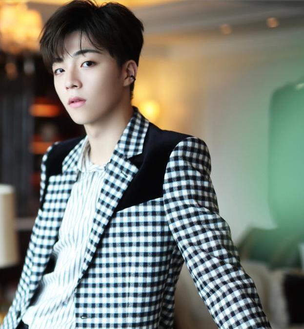 代言产品被差评?陈立农工作室发声明:已与品牌