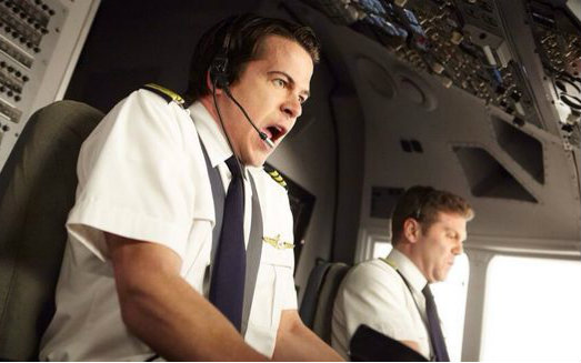 川航机长刘传健亲身讲述现实版的《空中浩劫》