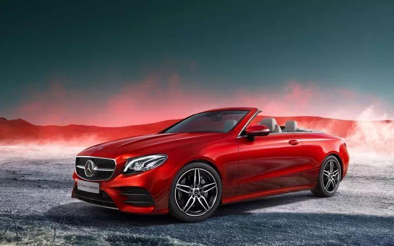 云南俊星奔驰全新E级敞篷轿跑车飞驰而来