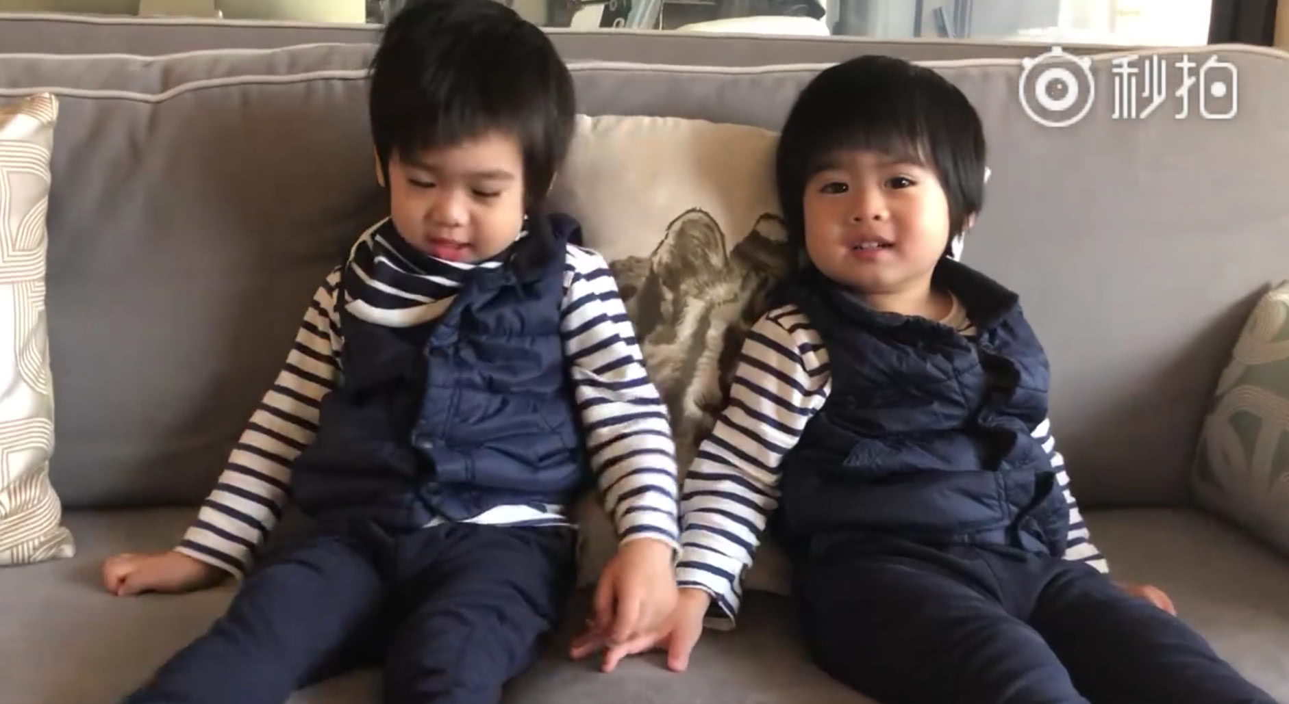 林志颖晒双胞胎儿子背唐诗,老三乖巧背诗,比老二聪明太多!
