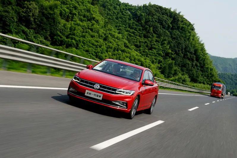 除了名字全是新的 全新宝来让运动化与舒适性可兼得