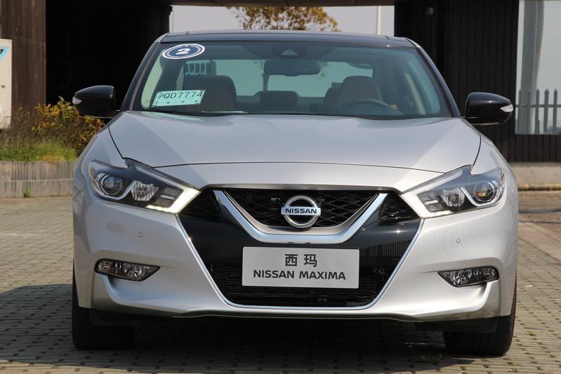 运动化轿车体验，你给我一个不选他的理由。