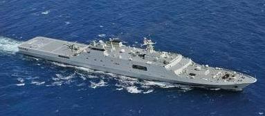 中国海军又一大型舰艇入列，霸气威武，排水量仅次于辽宁号
