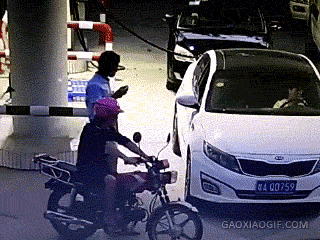 GIF图片周瑜打黄盖一个愿打一个愿挨