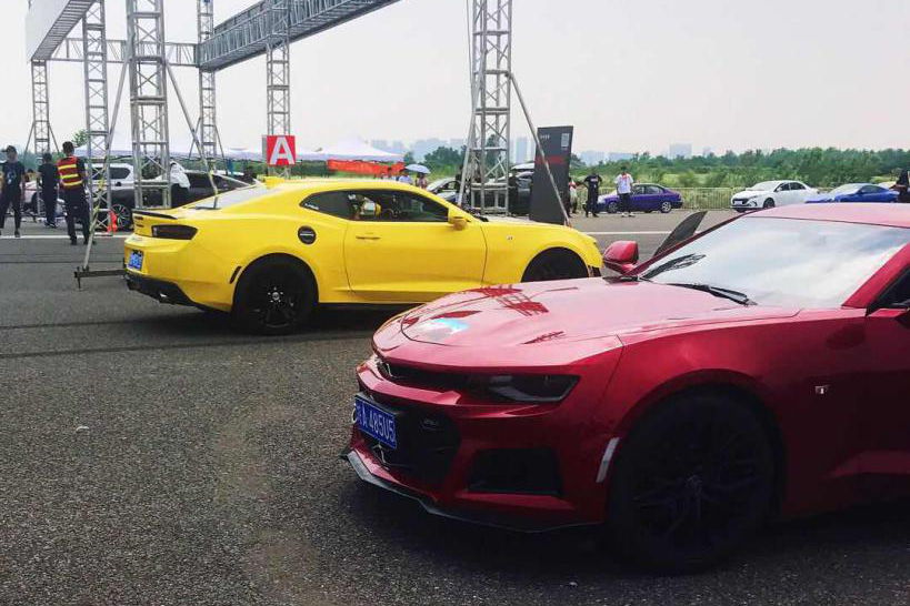 关于科迈罗和直线加速，这些梗你必须得知道！