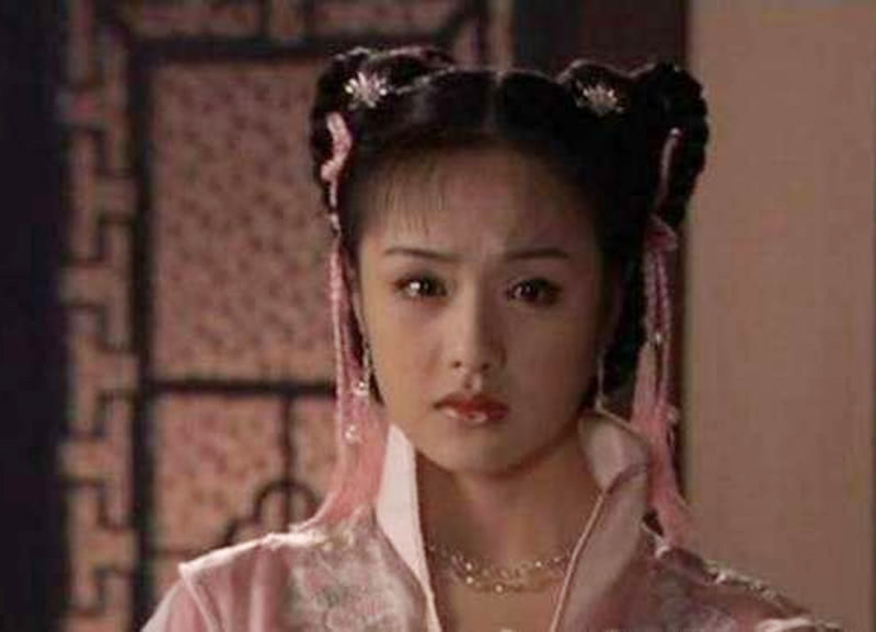 没几个人记得她,嫁影帝老公却没钱摆酒席,如今