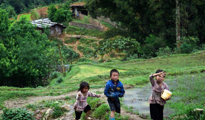 镜头下越南的真实农村 有这样的房子绝对是富裕人家