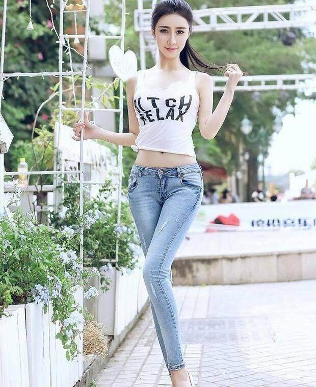 有无数的追随者,它看上去很轻薄,而且细节丰富还非常耐用,绝对是秒杀