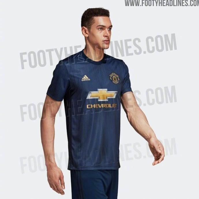 曼联18-19赛季的新款第三球衣已经在阿迪的澳