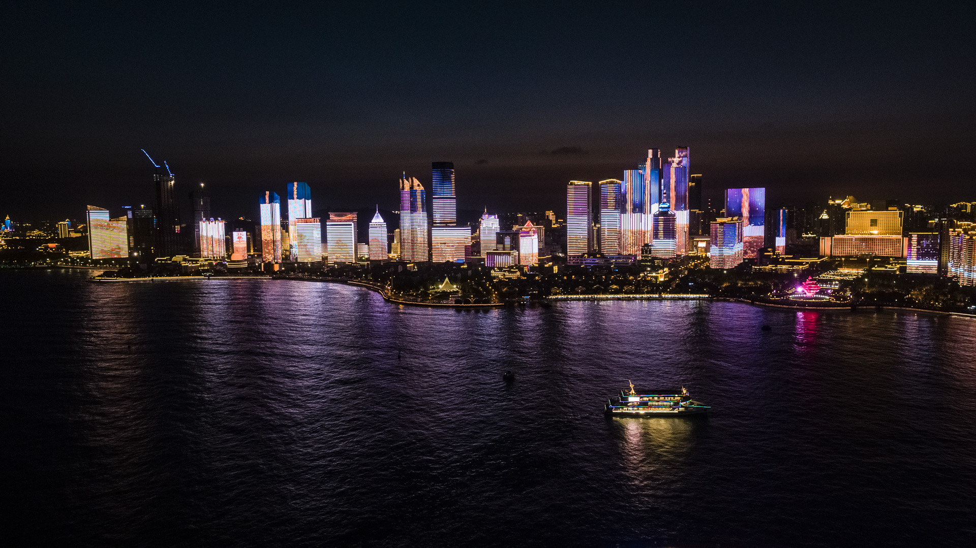 青岛奥林匹克帆船中心，在上合峰会之后重新开放。