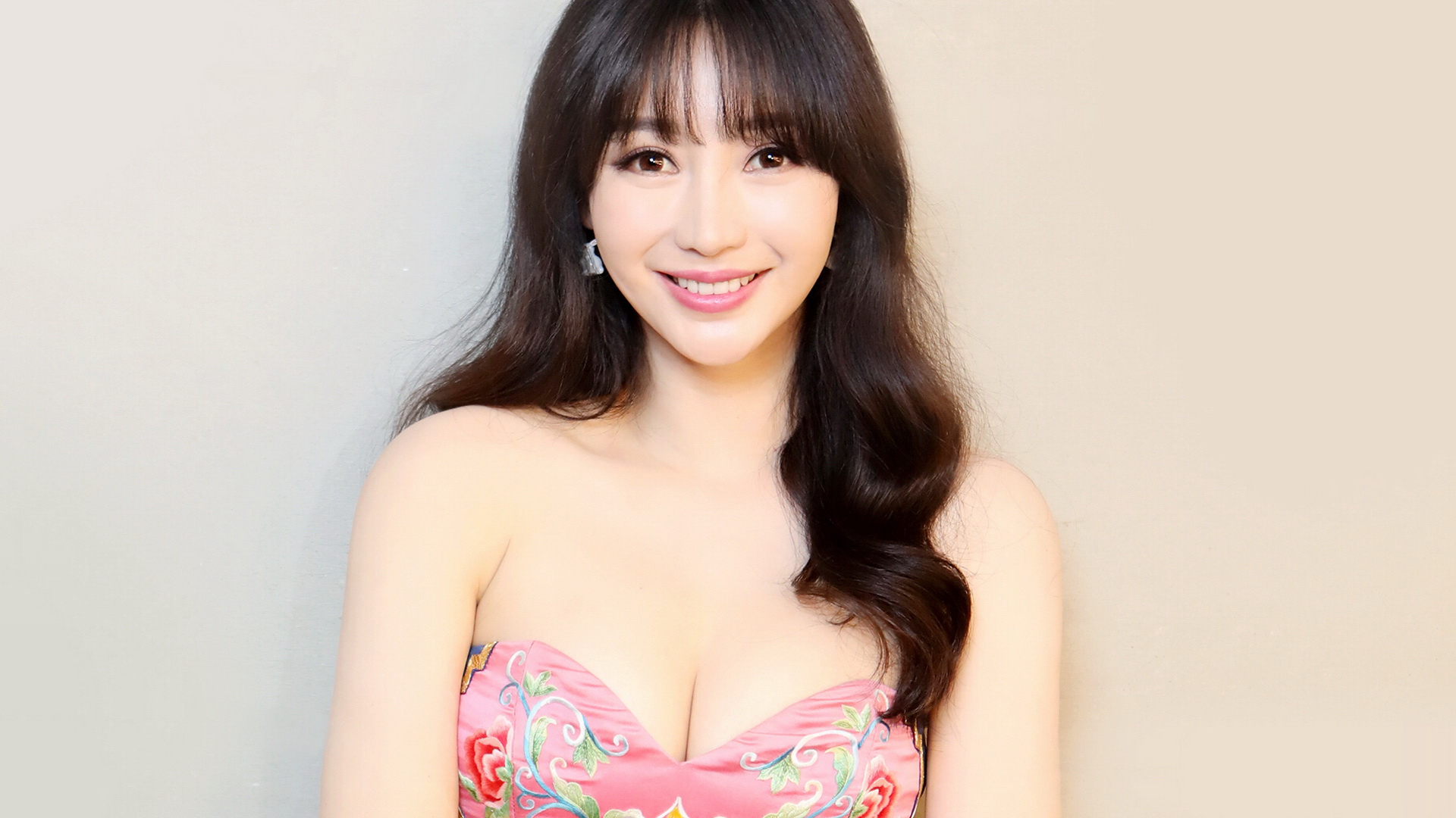 柳岩内衣图片(2)