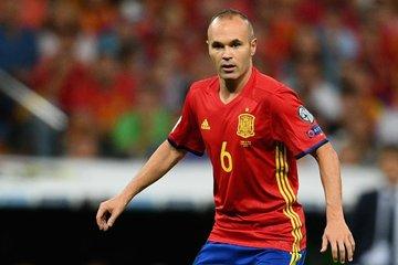 再见伊涅斯塔, 巴萨中场大师伊涅斯塔签约中超