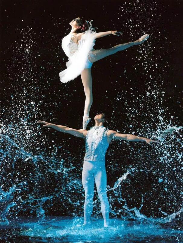 8.26大事件!本周日,新玛特旁中央财富广场营销