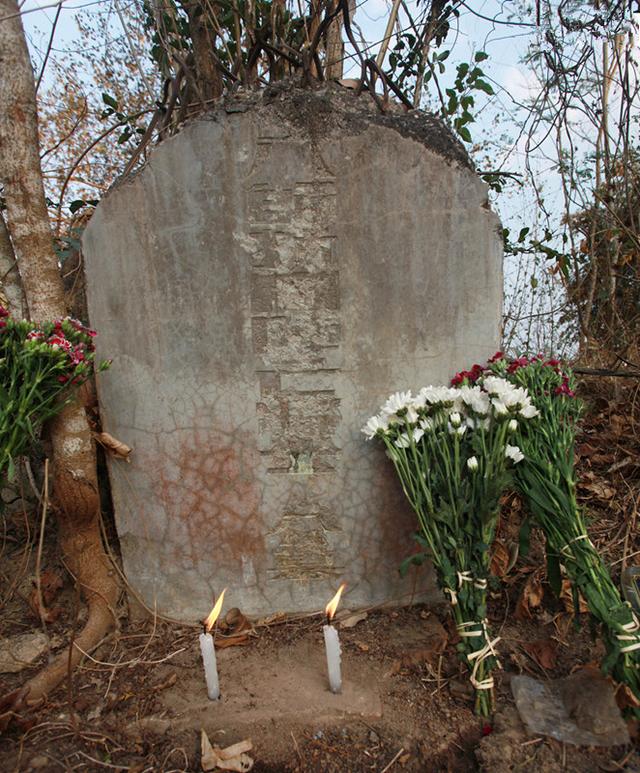 在缅甸埋着十万中国军人,墓碑被当地人砸毁,如