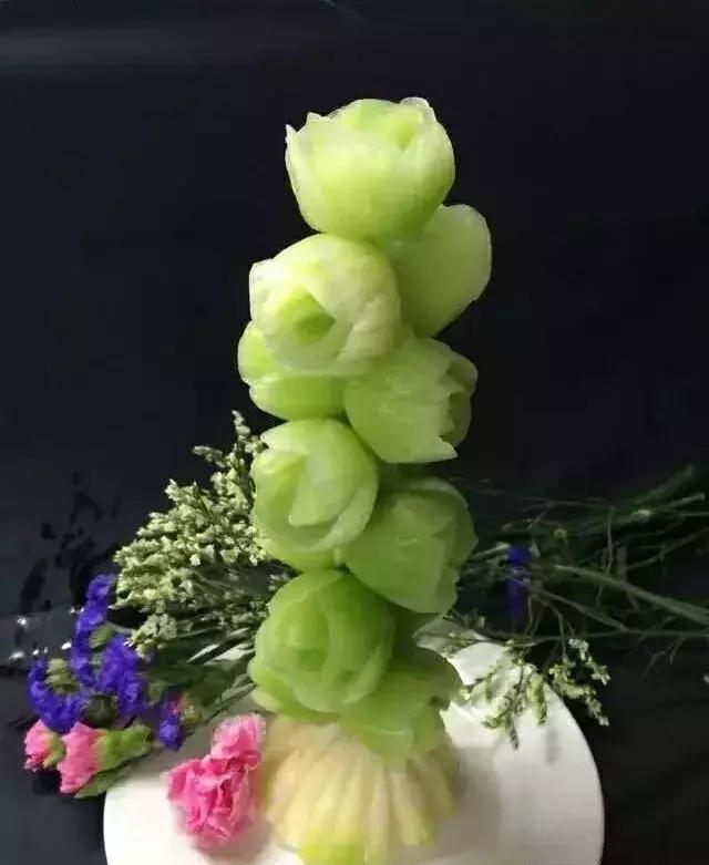 简单盘饰欣赏，很多厨师都在用的菜肴围边