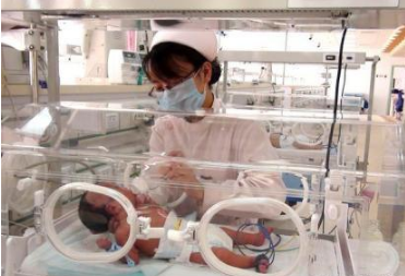 宝宝得了黄疸,婆婆为了省钱自作主张,结果让全