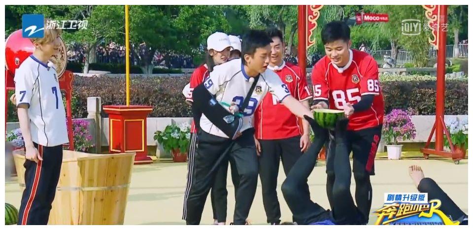 陈赫被杨幂坑惨了,连续2次被泼一脸水,杜江抖