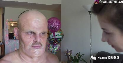 不怕老人健身,就怕健人装老丨街健高手假扮80