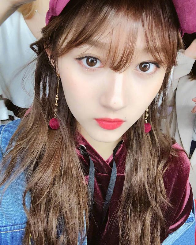 杨幂范冰冰关晓彤扎堆剪空气刘海,减龄发型为何有人惨变大妈?