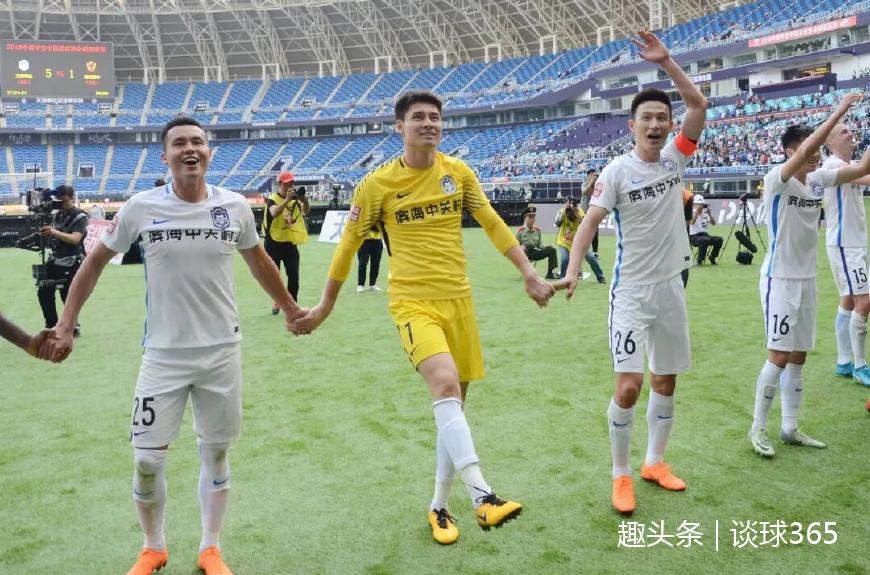 泰达:5:1大胜难掩空场尴尬,上座率惨淡,期待球