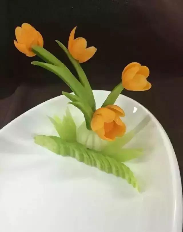 简单盘饰欣赏，很多厨师都在用的菜肴围边