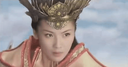 玉帝把二郎神的母亲压在桃山, 为什么杨戬还愿意帮他打孙悟空?