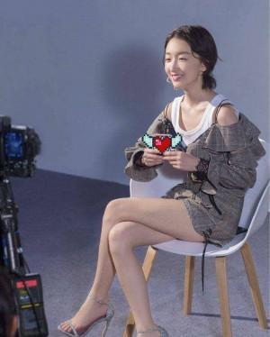 高考考了200分的她拿影后, 却为何老是被人说