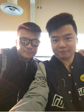 月琴演奏员:黄海舟