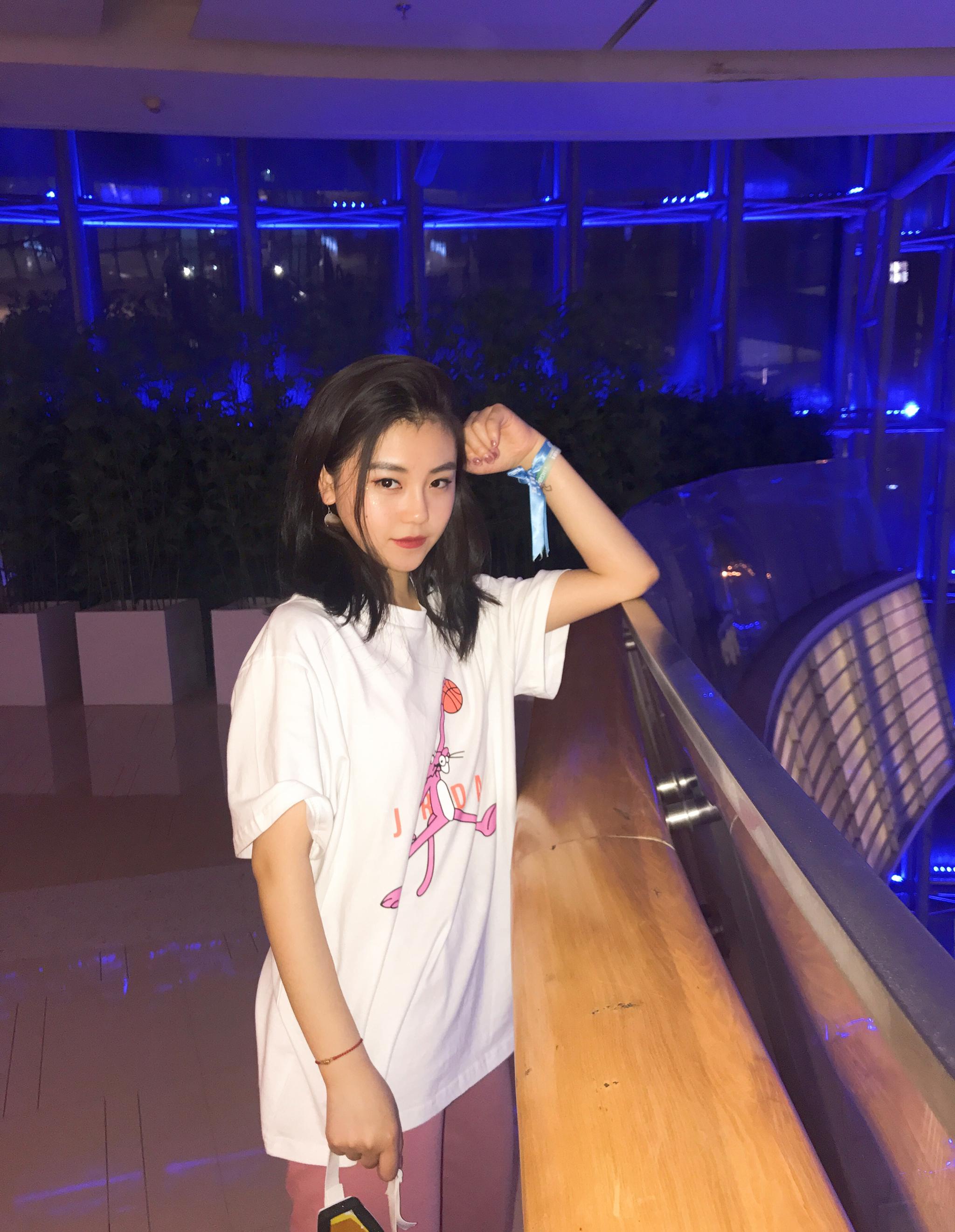 天津师范大学李梦蝶 21岁 身高166cm 体重