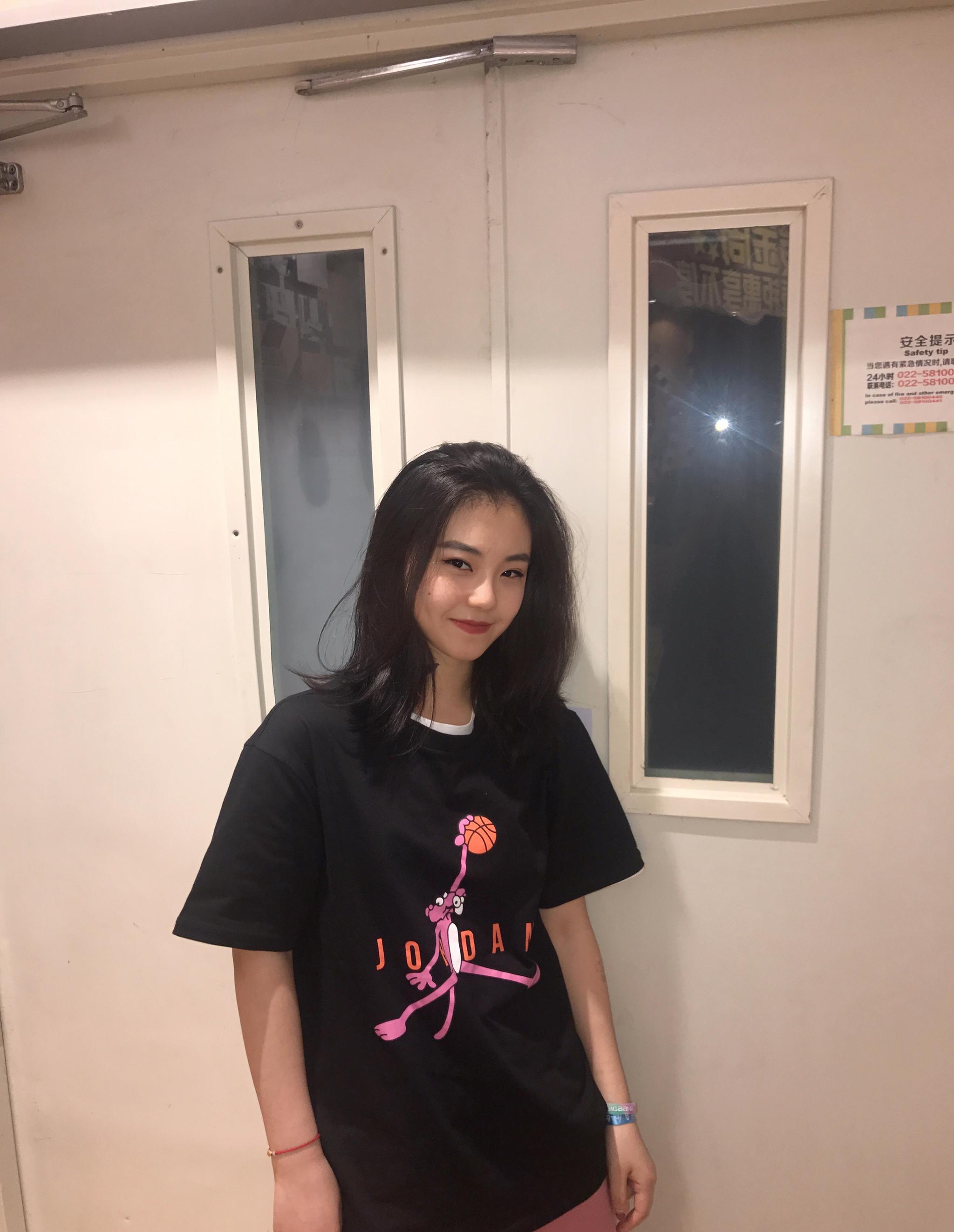 天津师范大学李梦蝶 21岁 身高166cm 体重