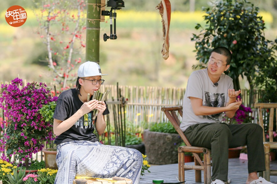 《向往的生活》李小冉与黄磊妻子孙莉住同楼道