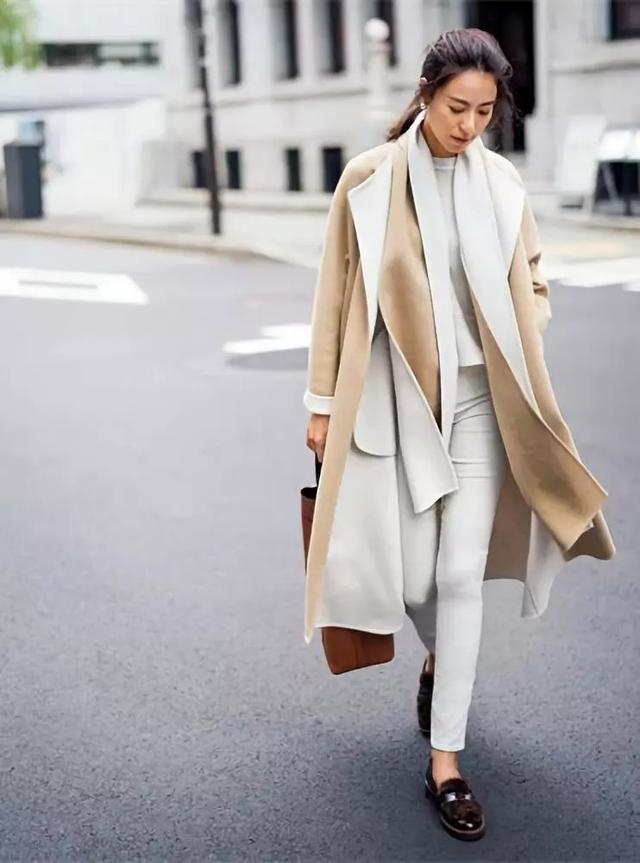 日本OL小姐姐超有气质的秋季白色穿搭,是时候