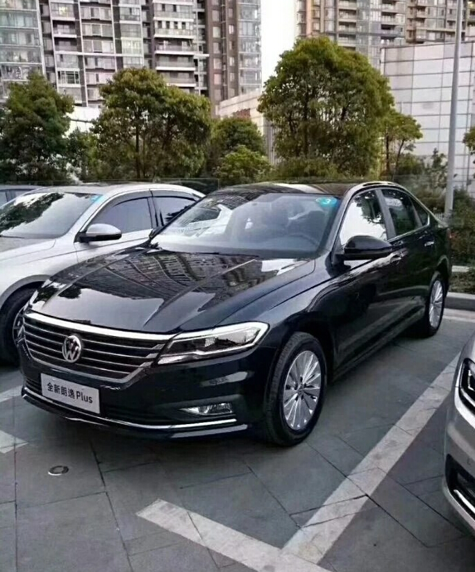 2019款朗逸plus内饰,大众朗逸plus2019款 朗逸plus乞丐内饰实拍,中控屏没了换这东西,只有大众敢这么干