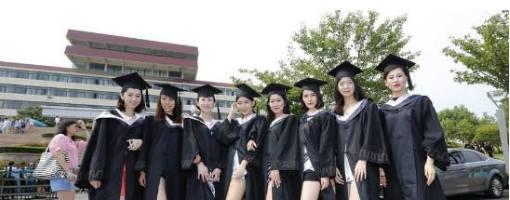 中国“阴气”最重的大学，男生们都想去，但入学没多久又想走