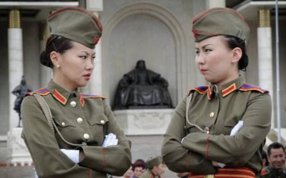 女子亲卫队 新浪网