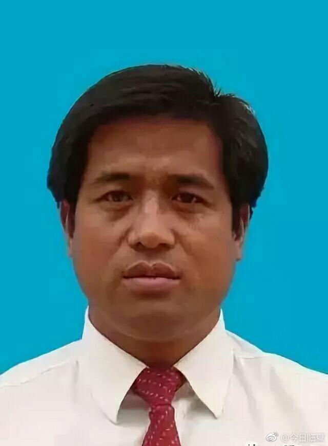 临夏抗洪救灾中供电所所长马进伟因公殉职,被