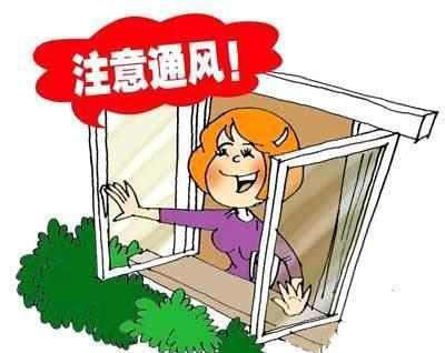 一觉睡醒竟发现宝宝嘴歪了, 知道原因后, 家长后