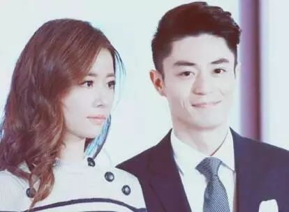 林心如晒霍建华同框合影,并配文“七夕快乐”,这波狗粮我干了!