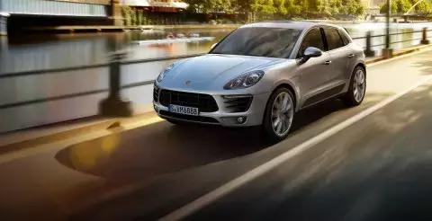 保时捷半年销量创新高，大家都买这两部车