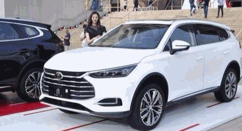 2018款比亚迪唐上市! 仅12.99万起 网友: 比亚迪提前打响价格战?