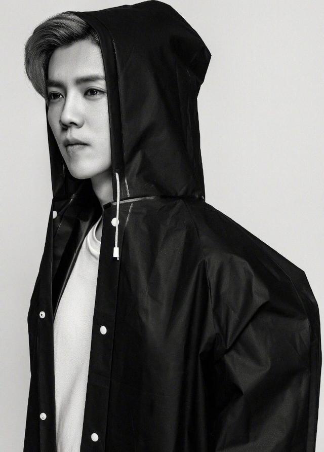 迪丽热巴鹿晗张艺兴学历差别大!有的高校毕业