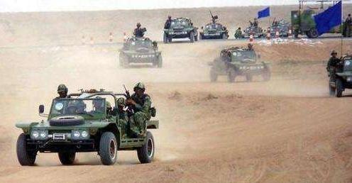 一架运20一次空投20辆 仅需5分钟 上路跑到11