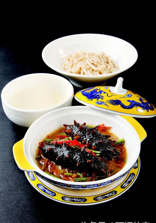 摆摊;成都货源大酒店分享温泉金牌绝味鸭脖提供菜品图片