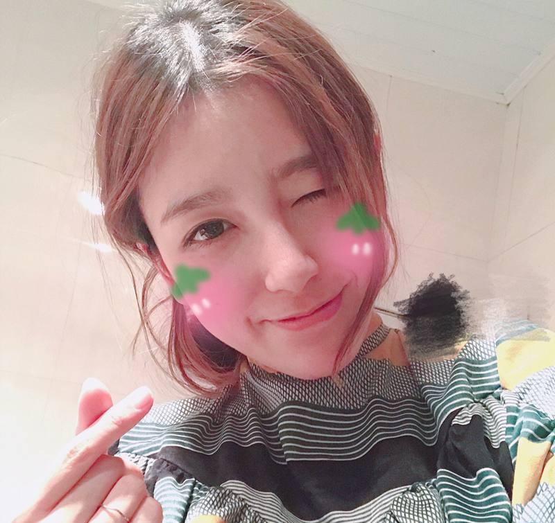 LOL: 解说Rita是LPL颜值扛把子, 看完再说服不