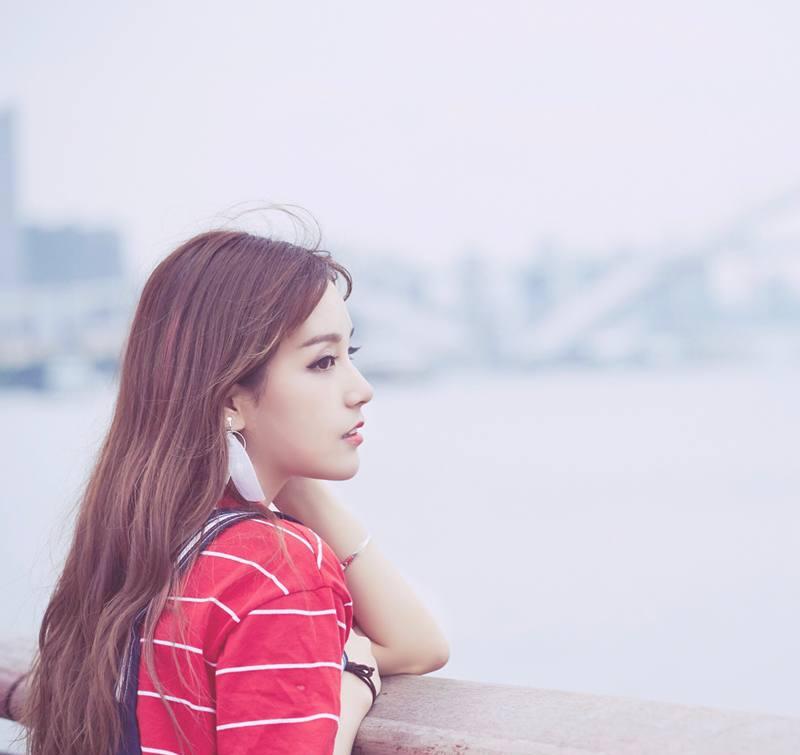 LOL: 解说Rita是LPL颜值扛把子, 看完再说服不